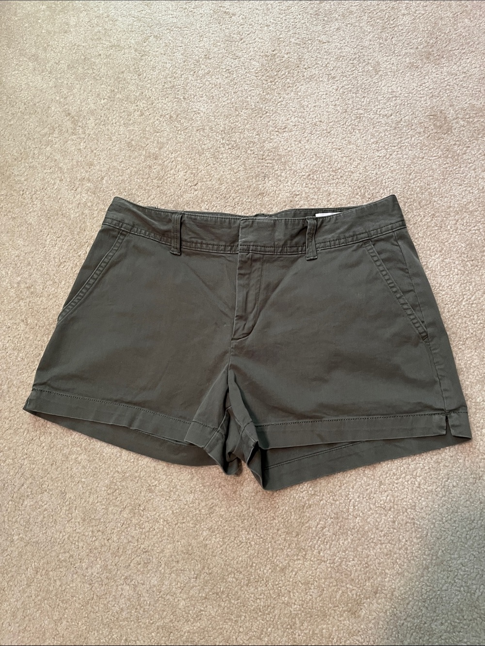 Gap city short size 4